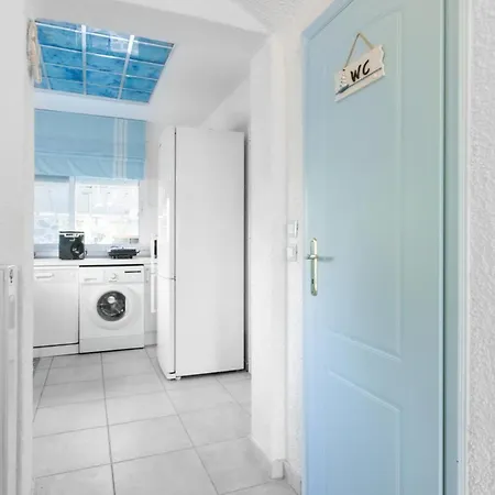 Delmare Crystals Maison Holiday home