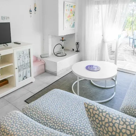 Delmare Crystals Maison * Skala Fourkas