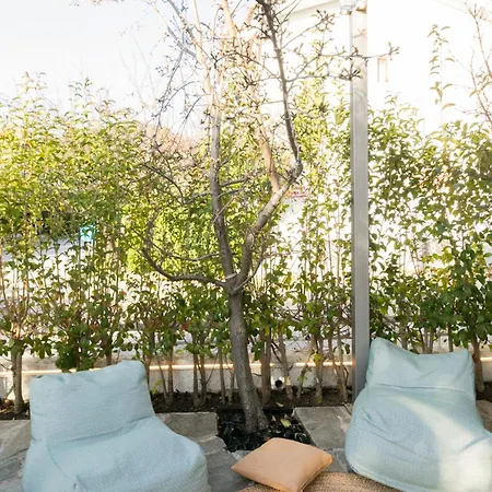 Delmare Crystals Maison Holiday home